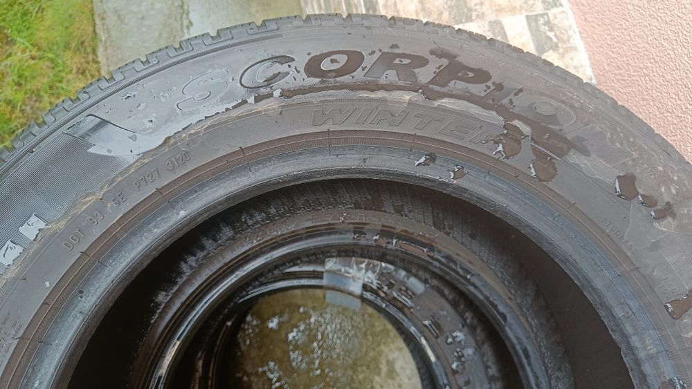 Pirelli Scorpion 225 65 R17
