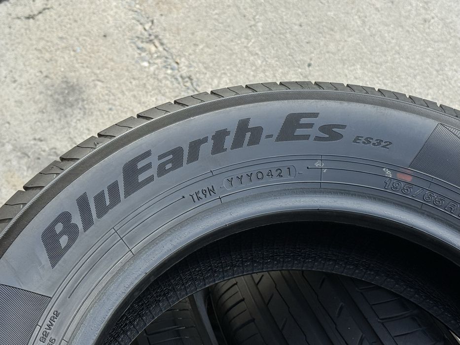 195|65 R15. Yokohama Es32.