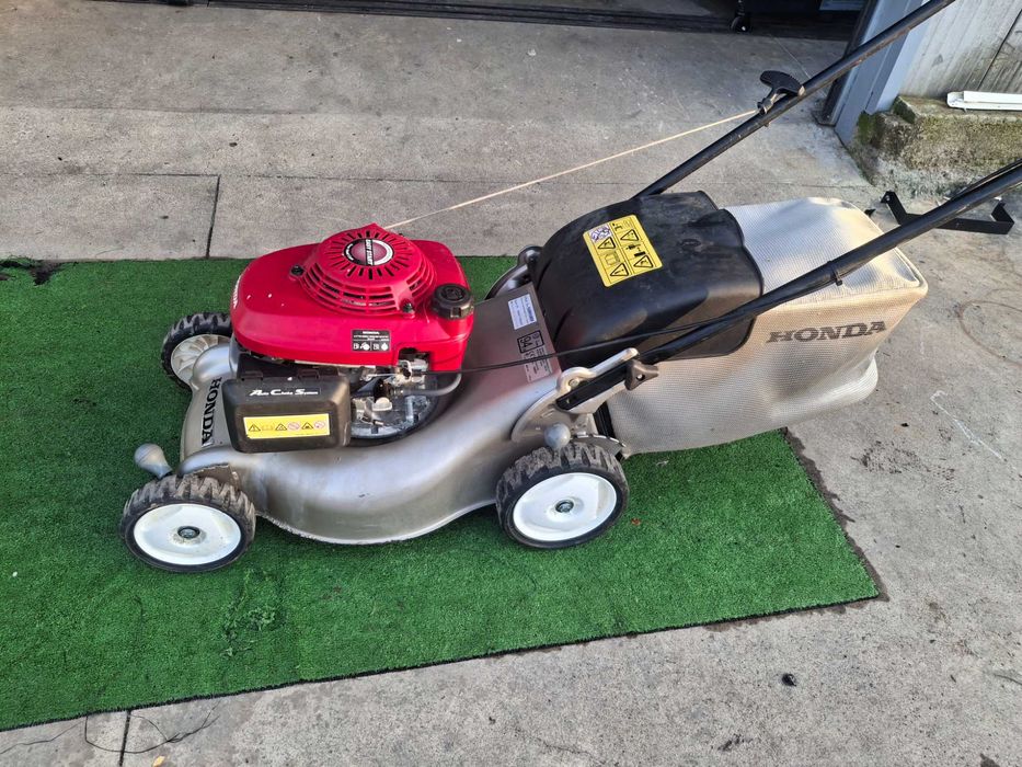 Бензинова косачка - Honda