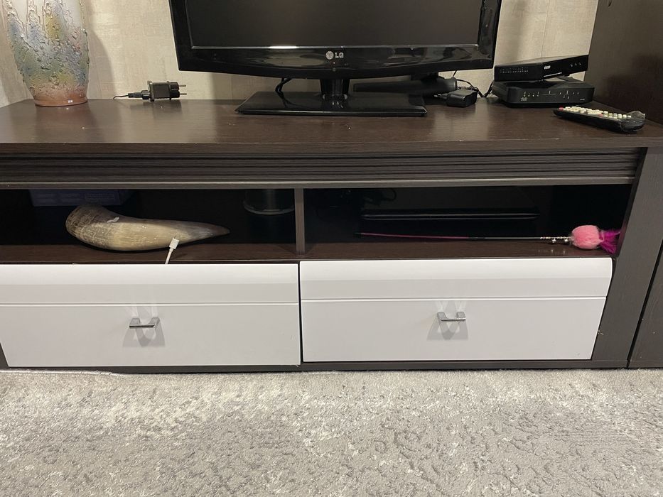 Срочно стенка фирмы Евромебел !!!