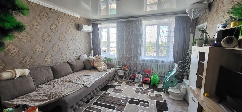 Продается двух комнатная квартира