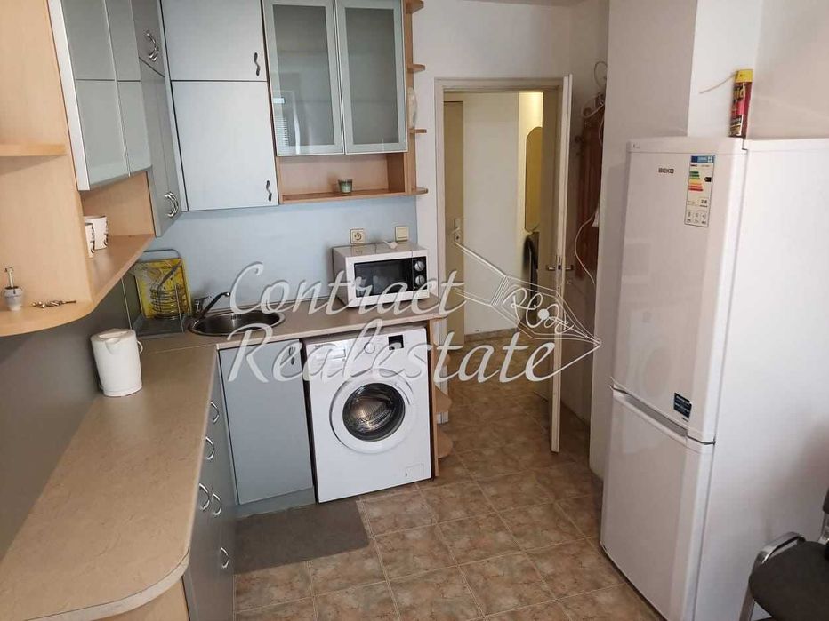 Дава се под наем Двустаен апартамент в Варна, ВИНС - 67 кв.м за 357 € - Снимка #1