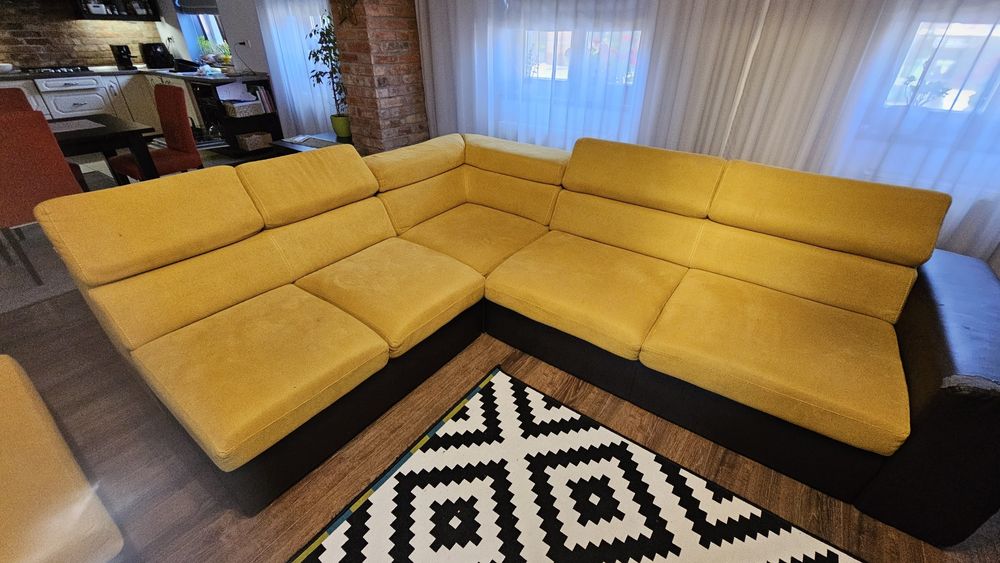 Canapea în formă de L de vânzare – 3000 RON

Se vinde o canapea în for