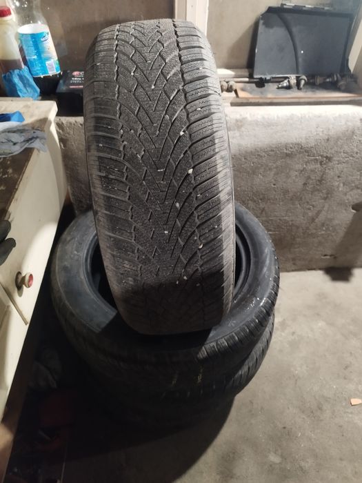 Зимни гуми 17" 215/55