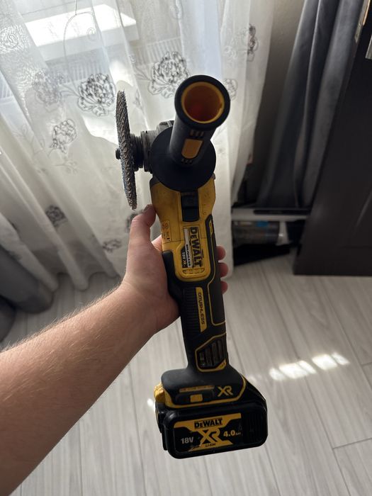 Flex dewalt
