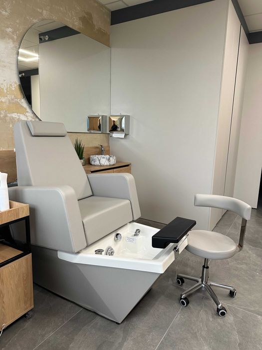 Inchiriere fotoliu pedichiura