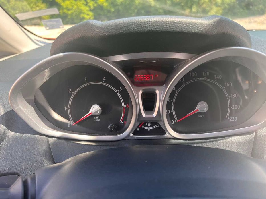 Продава се Ford Fiesta 1.25 Duratec DOHC в отлично състояние!