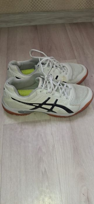 Кроссовки Asics 42 Размер