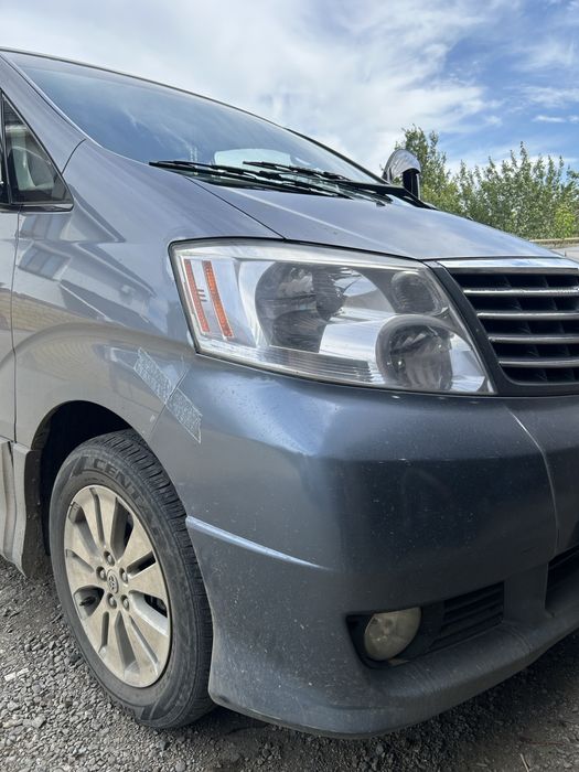 Продам покдыльник Alphard