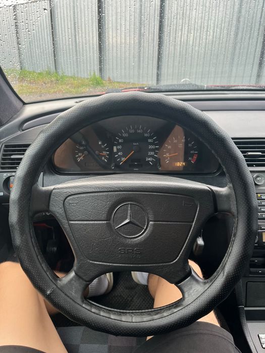 Продам СРОЧНО C- Class w202