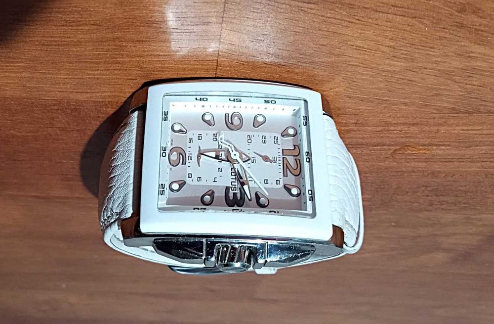 Ceas Bărbați LOTUS Chronograph – Oțel Inoxidabil – 5 ATM – Original