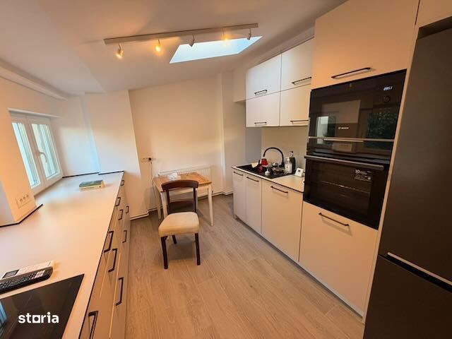 Loft 150 mp in vila interbelica, terasa proprie, intrare separata