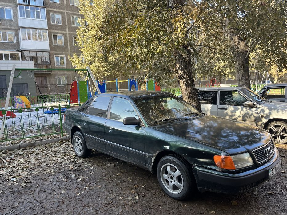 Ауди 100 c4 2.0.