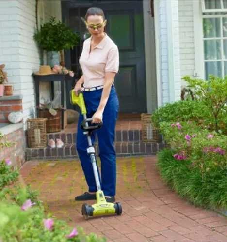 Curățător pardoseli cu perie sârmă 18V ONE+™