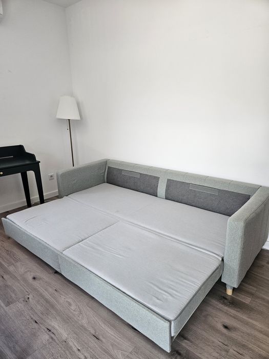 Canapea extensibila Ikea