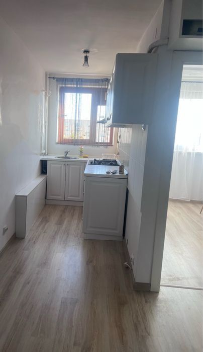 Inchiriez garsoniera regim hotelier