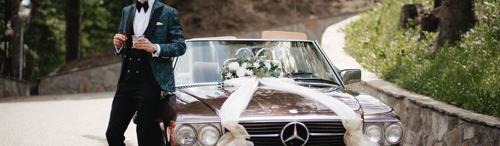 Vând sacou-smoking/costum ocazii + vesta măsura 48.