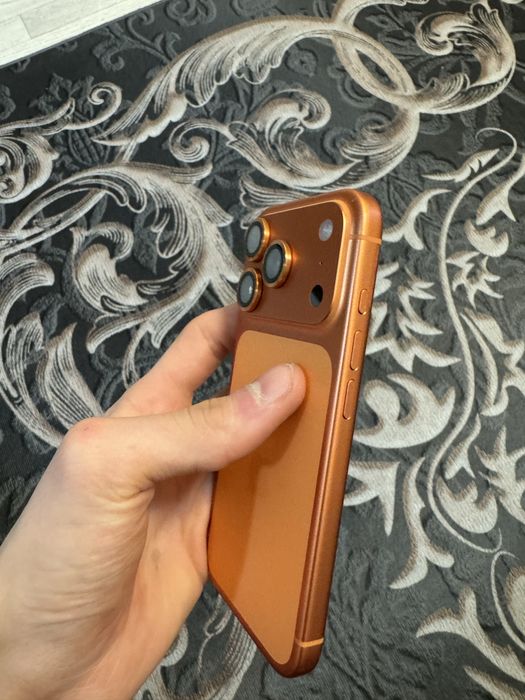 Iphone 17 Pro orange 256gb