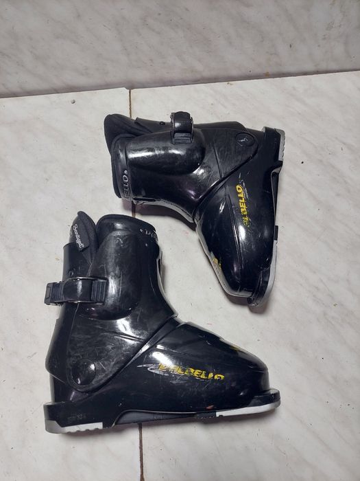 Clapari ski schi Dalbello  mondo 19,5  corespunde mărimii 28-29