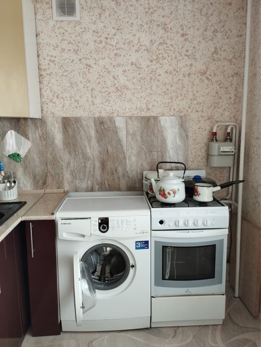 Сдам 2х комнатную  19 мкр