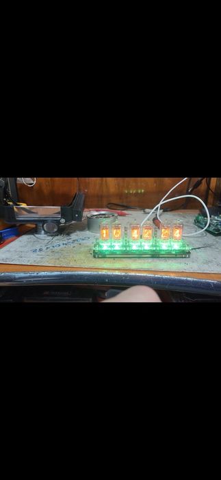 Ceas 6 digiti tub nixie(ZM nos)+telecomanda