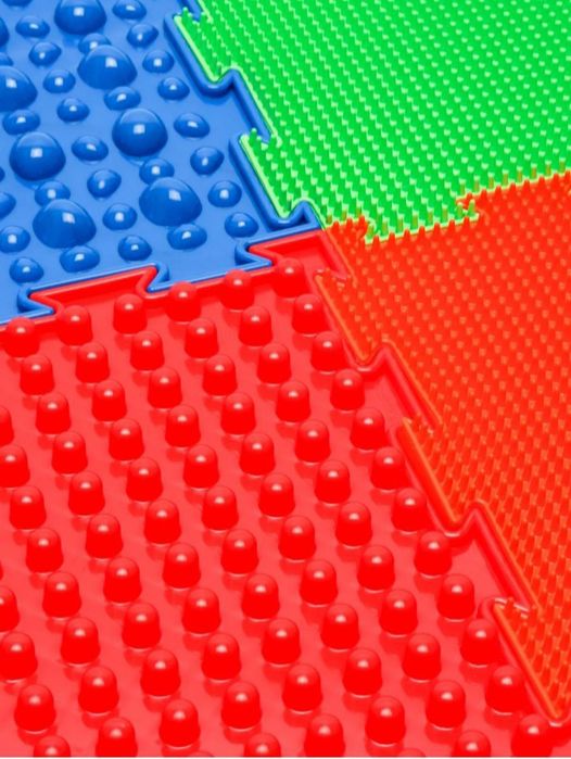 Modulli kovrik bolalarga