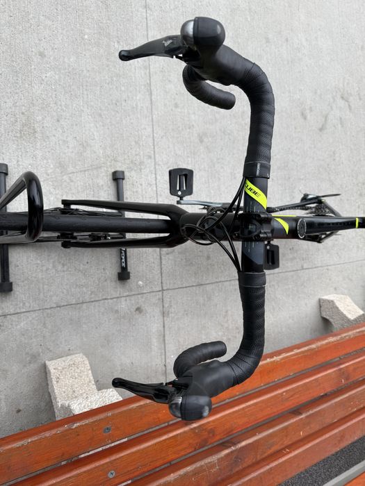 Шосеен  велосипед CUBE ATTAIN RACE  28" цола