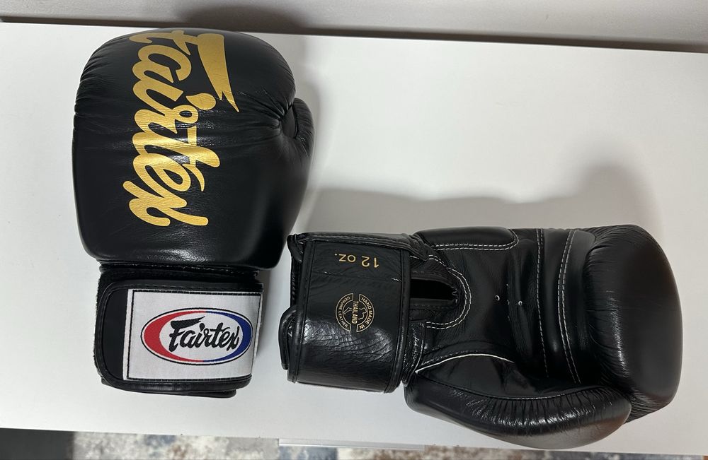 Vând set complet kickbox/muay thai