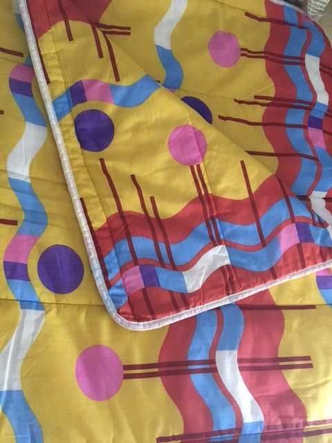 Продавам хавлиени кърпи, юрган, олекотена спална завивка