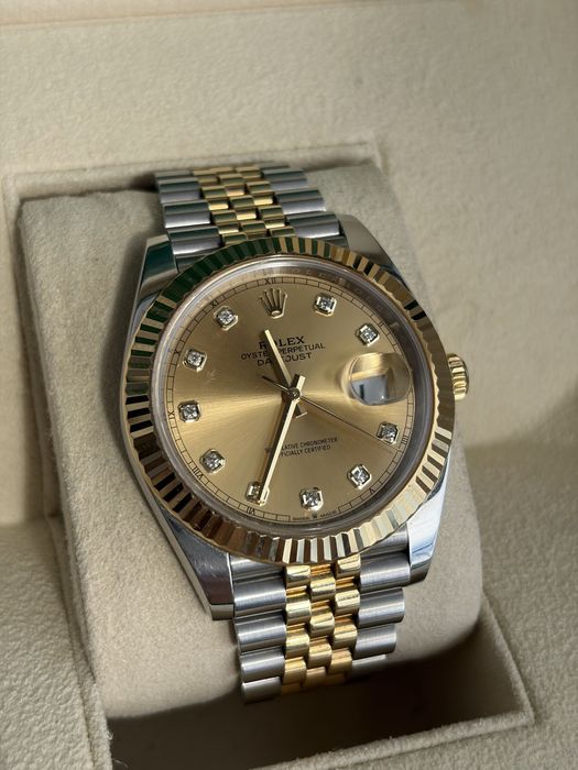 Rolex Datejust 41 Ref. 126333 Champagne Diamond Dial – Full Set 2023