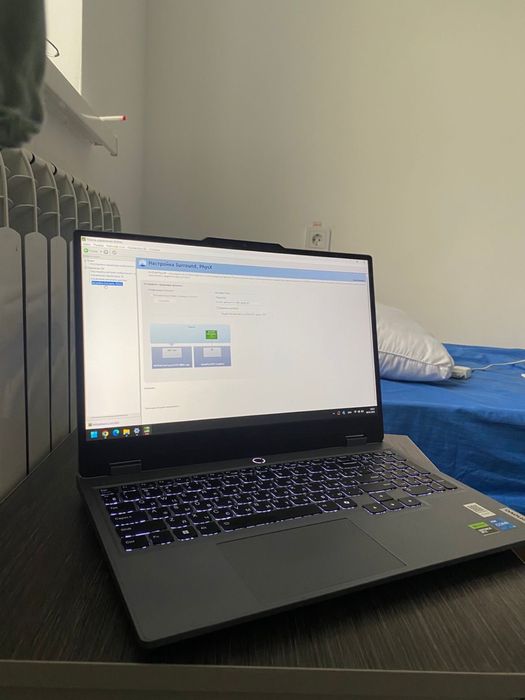 ноутбук Lenovo LOQ