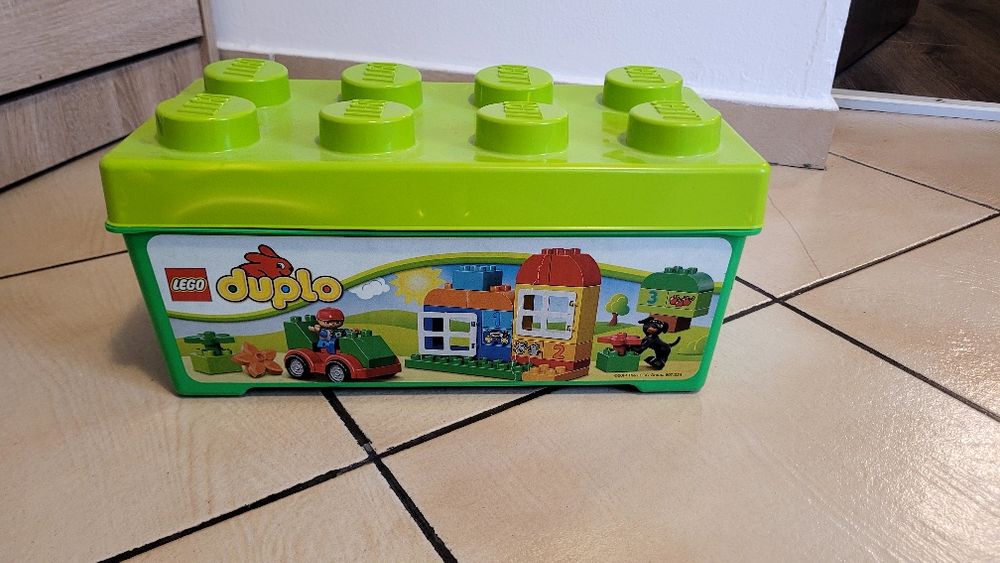 Lego duplo în cutie