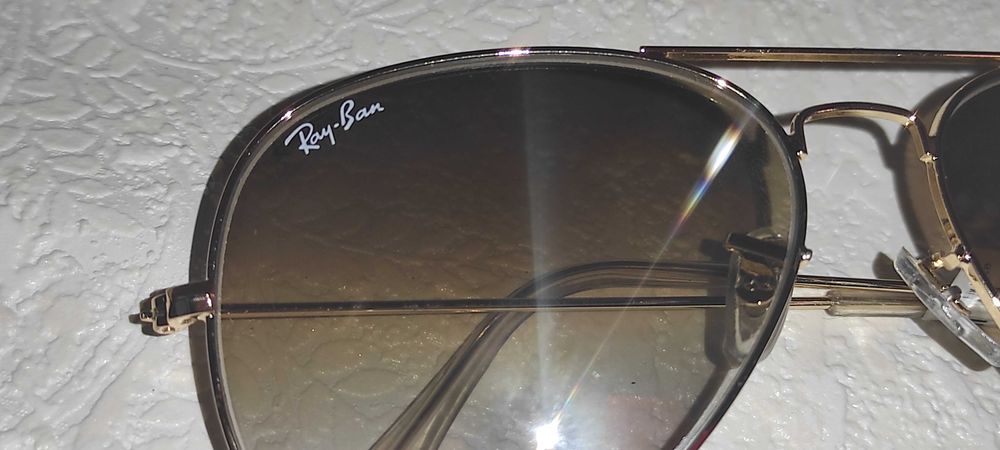 ochelari de soare RAY  BAN noi nefolositi