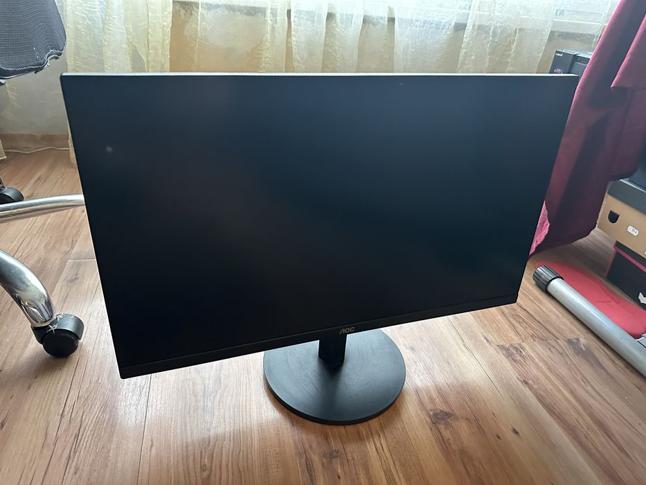 Среден клас компютър