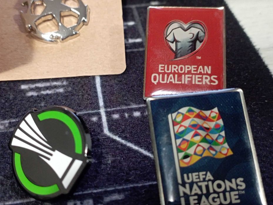 Оригинални значки на Шампионска лига на УЕФА