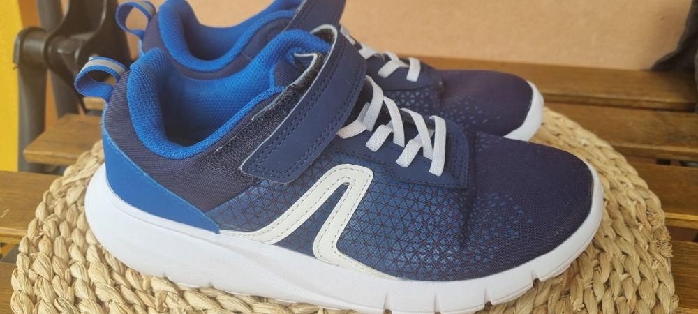 Puma кожени и декатлон летни