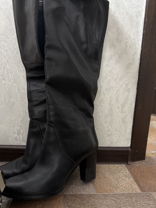 Продам сапоги Basconi