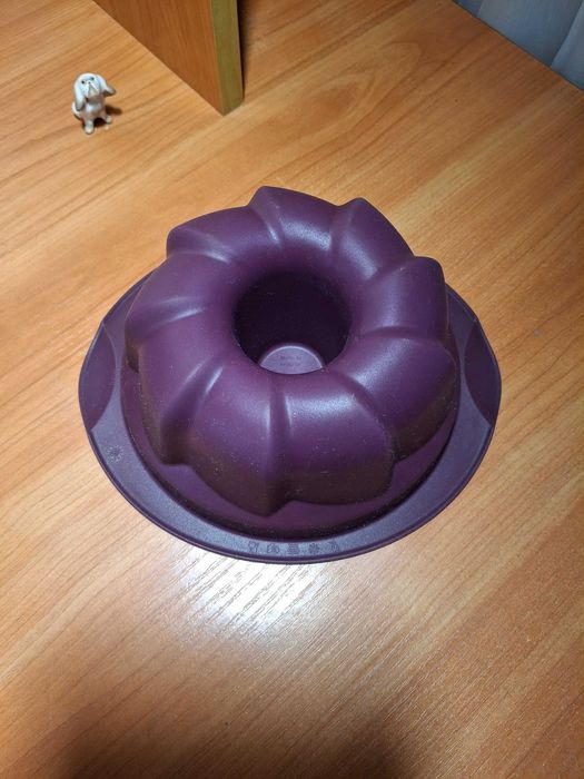 Tupperware.  Силиконовая форма для выпечки.