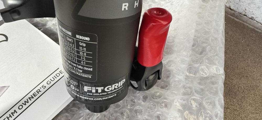 Нова Вилка FOX 38 Rhythm Float 29″ 180mm GRIP Boost 15x110mm