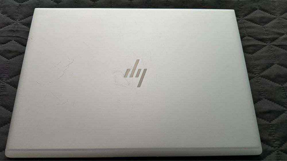 Лаптоп HP EliteBook 1040 G4