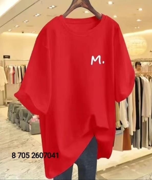 Красная футболка