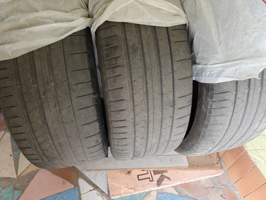 Шины 265/40/22 pirelli p zero