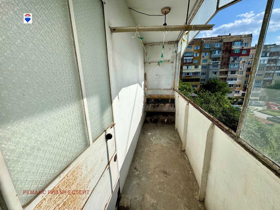 Продава се Двустаен апартамент в Русе, Чародейка - Север - 63 кв.м за 1308 €/кв.м - Снимка #7