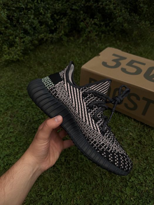 Adidasi Yeezy 350 / Yecheil Reflactive / Premium
