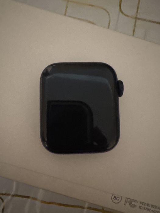 Apple Watch SE (Gen 2) 40mm