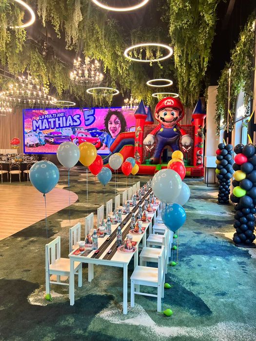 Închirieri, închiriez tobogan, topogan gonflabil pentru evenimente