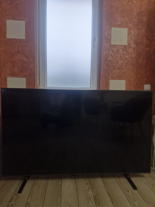 Vand TV samsung smart 163cm cu defect