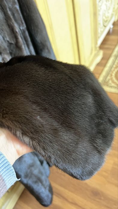 Продаю норка шубу