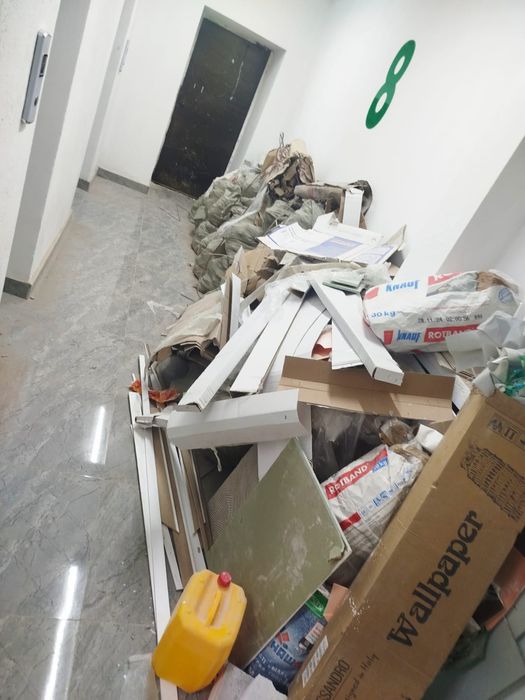 Вывоз мусора с грузчиком