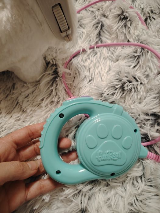 HASBRO FUR REAL Танцуващото кученце GoGo